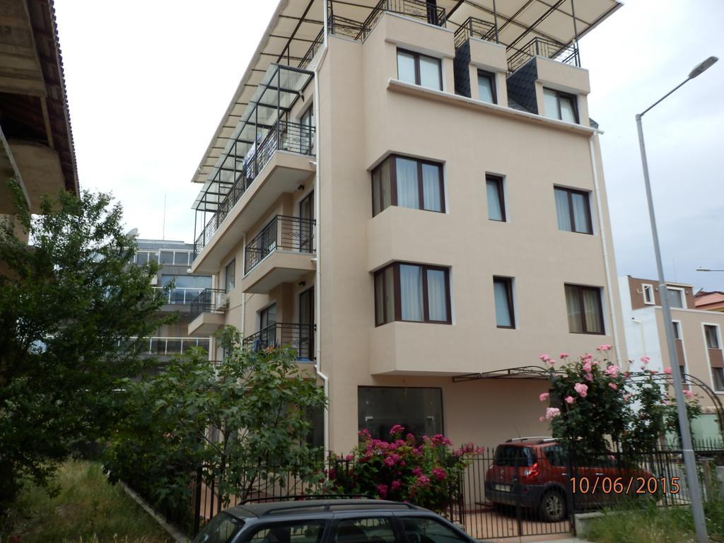 Flowers Apartments Nesebar Phòng bức ảnh