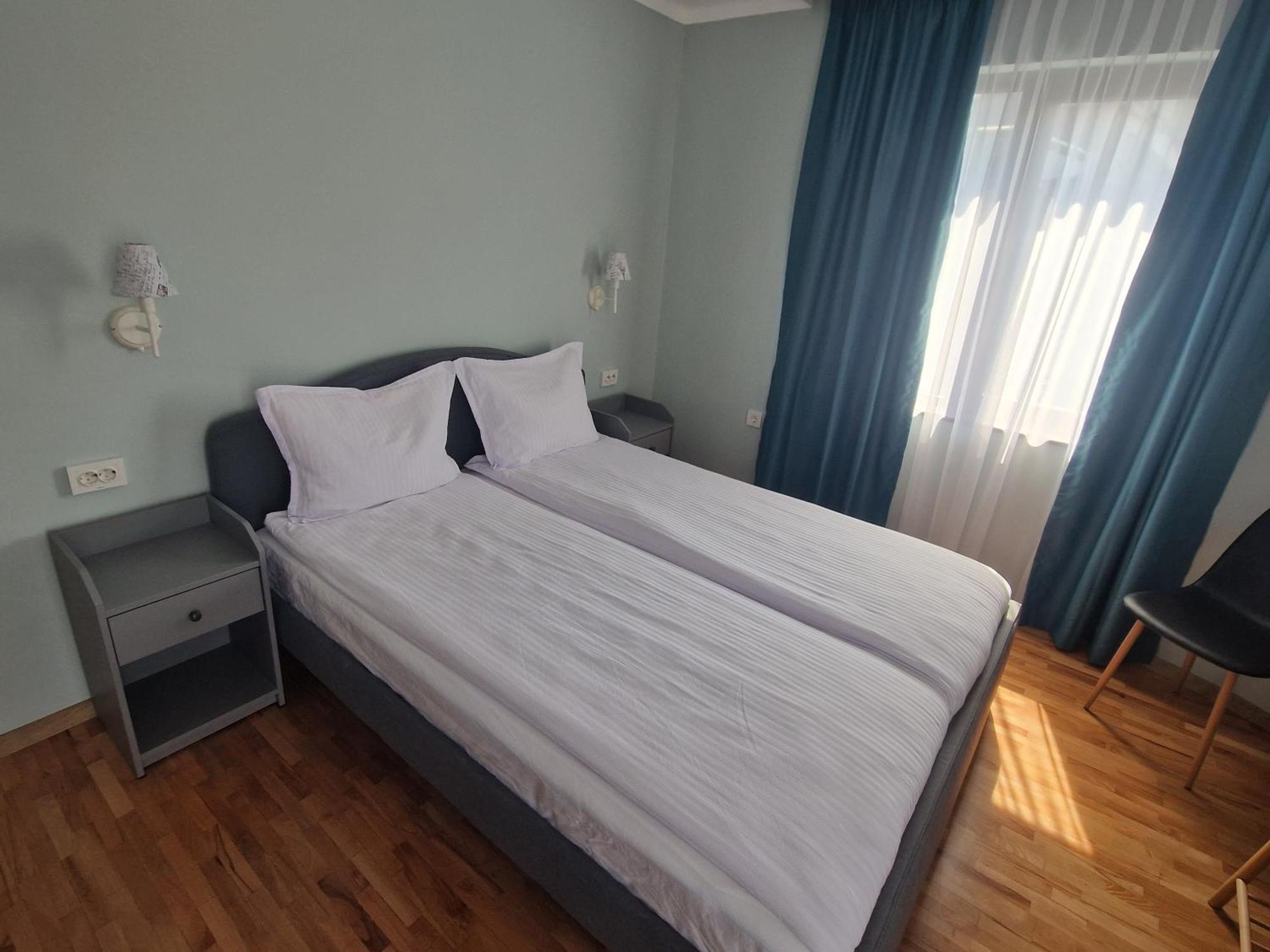 Flowers Apartments Nesebar Ngoại thất bức ảnh
