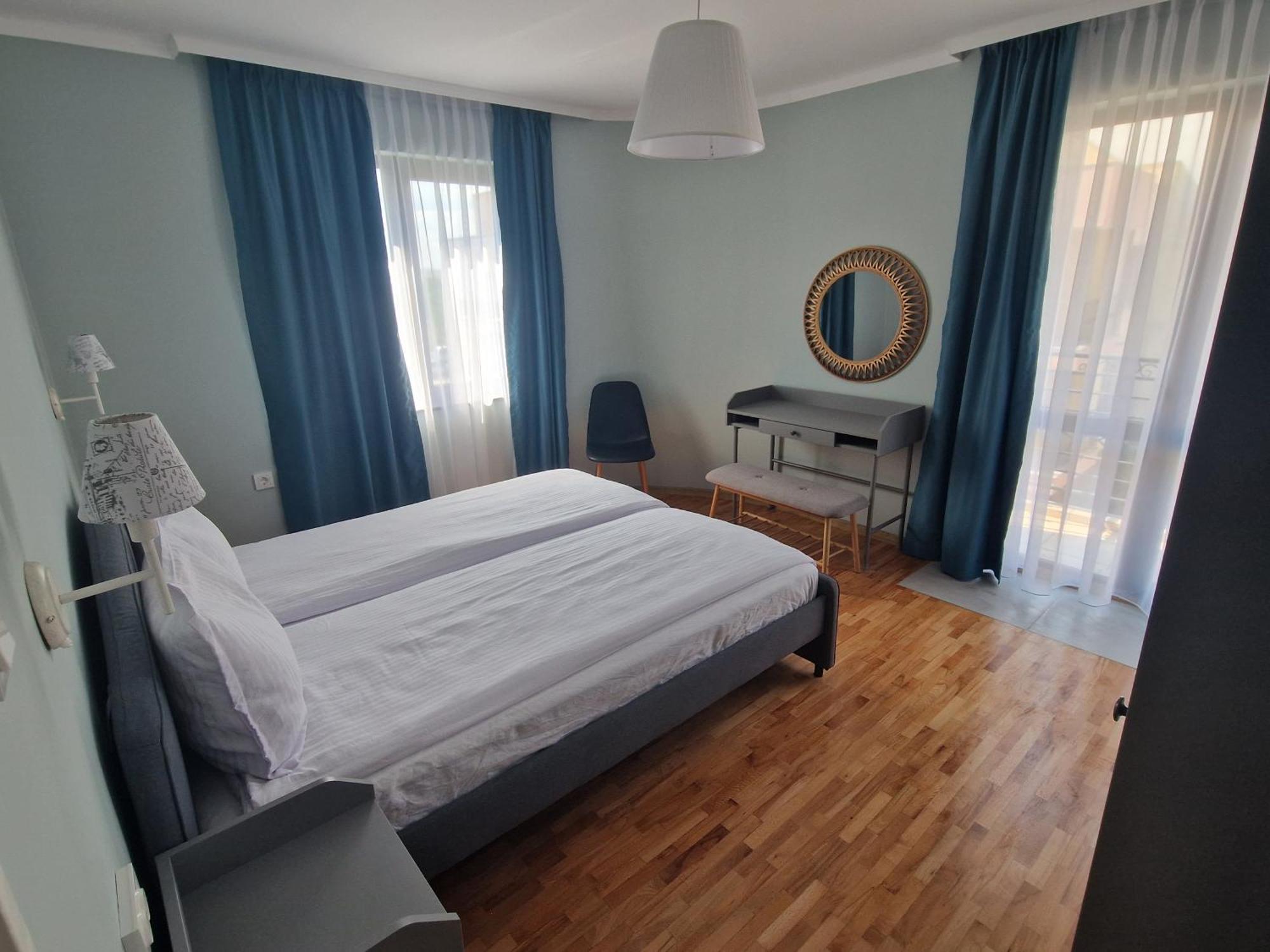 Flowers Apartments Nesebar Ngoại thất bức ảnh
