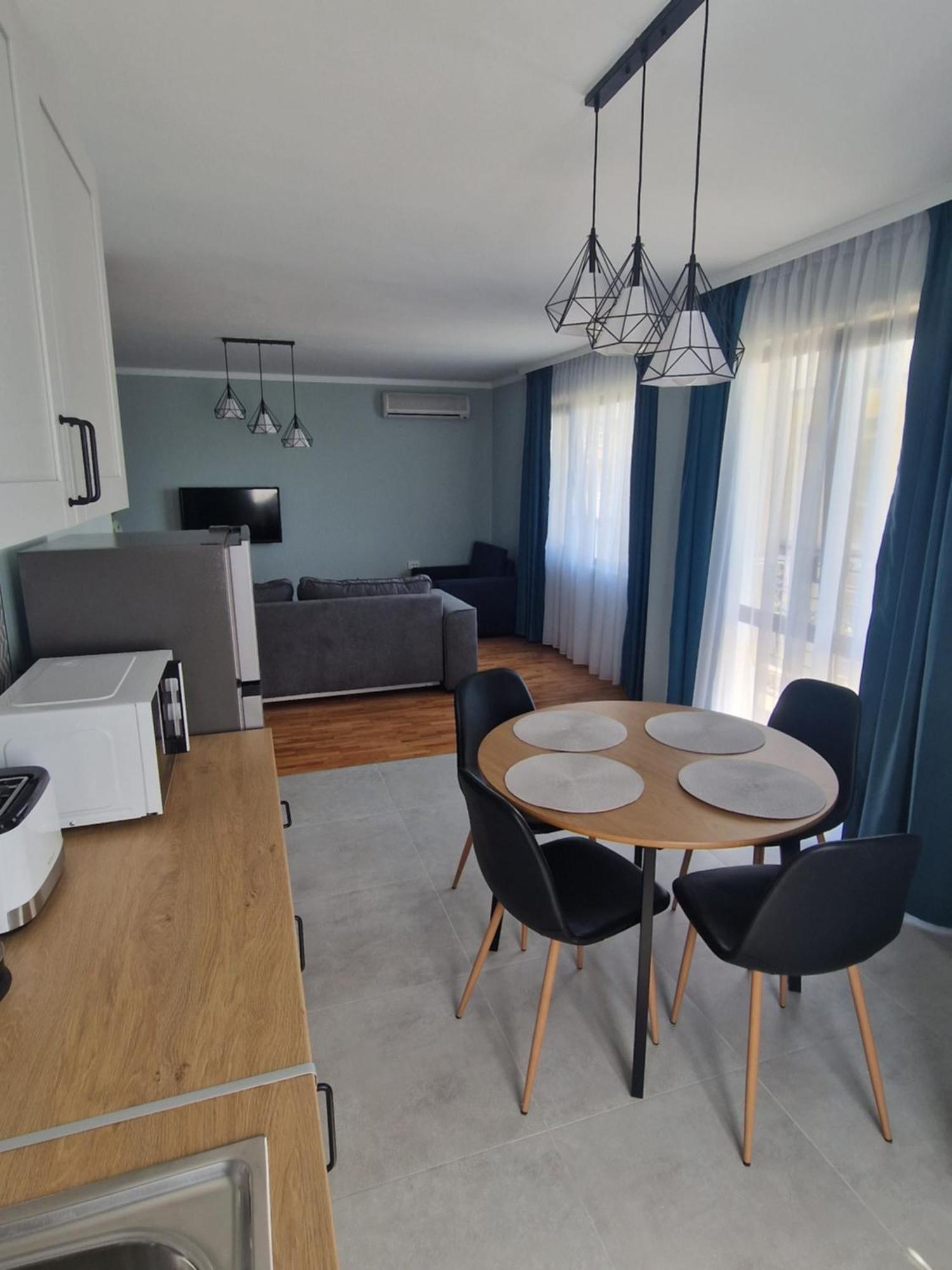 Flowers Apartments Nesebar Ngoại thất bức ảnh